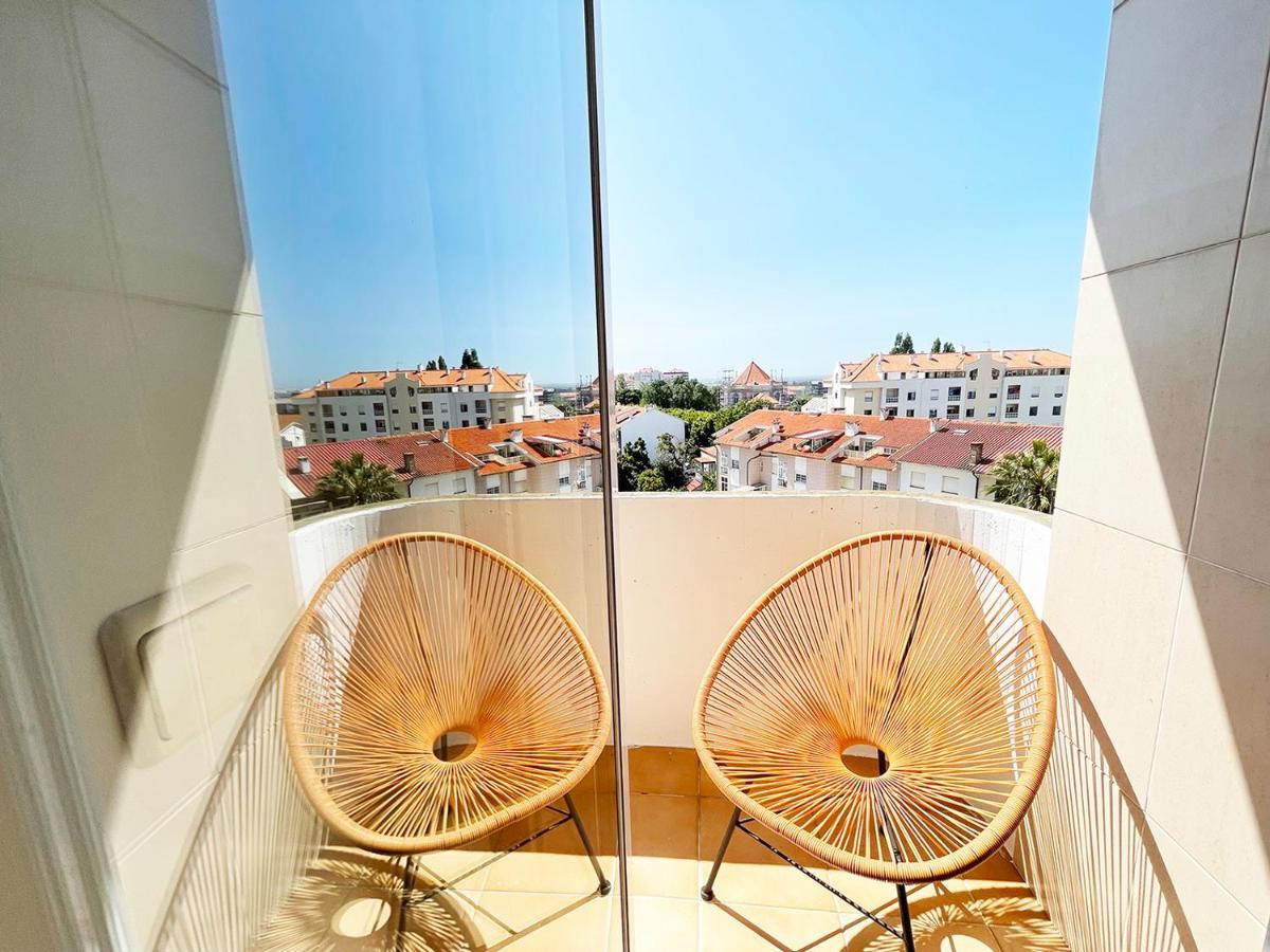 Yellow House Aveiro Smart Tv And Garage Extérieur photo